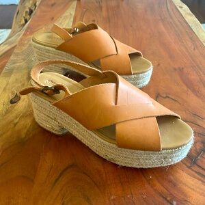 Soludos brown leather sandals!